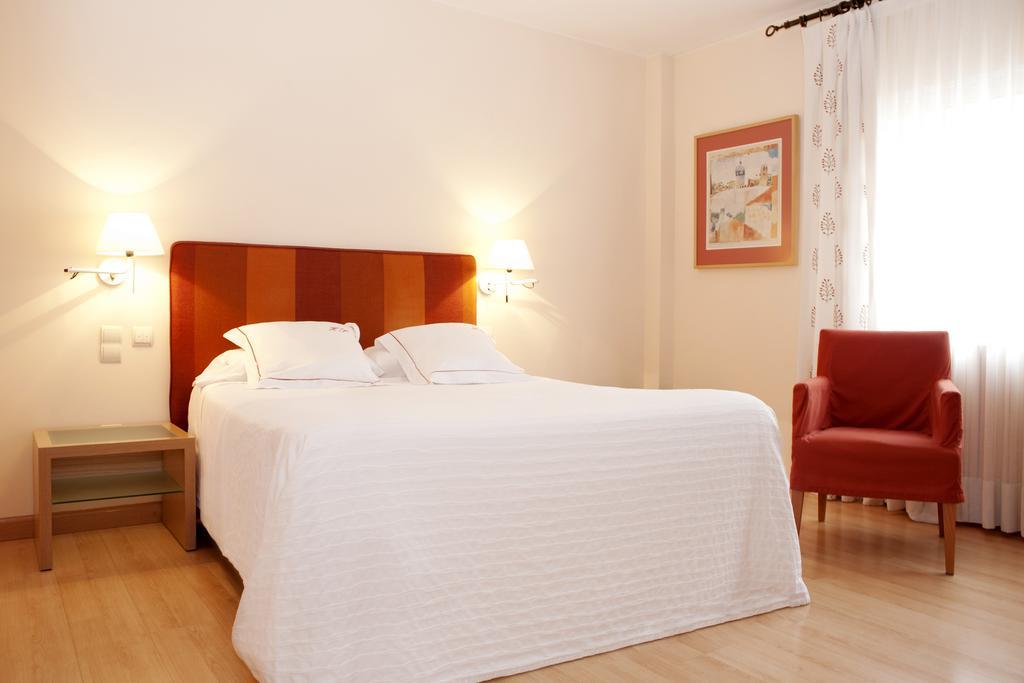 Apartamentos Sabinas Zaragoza Centro ห้อง รูปภาพ